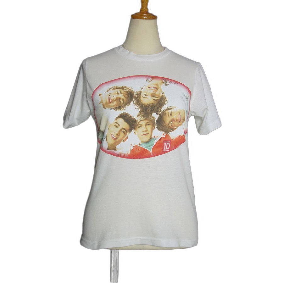 【vintage】ONEDIRECTION ワンダイレクション　半袖Tシャツ vintage】ONEDIRECTION ワンダイレクション半袖Tシャツ