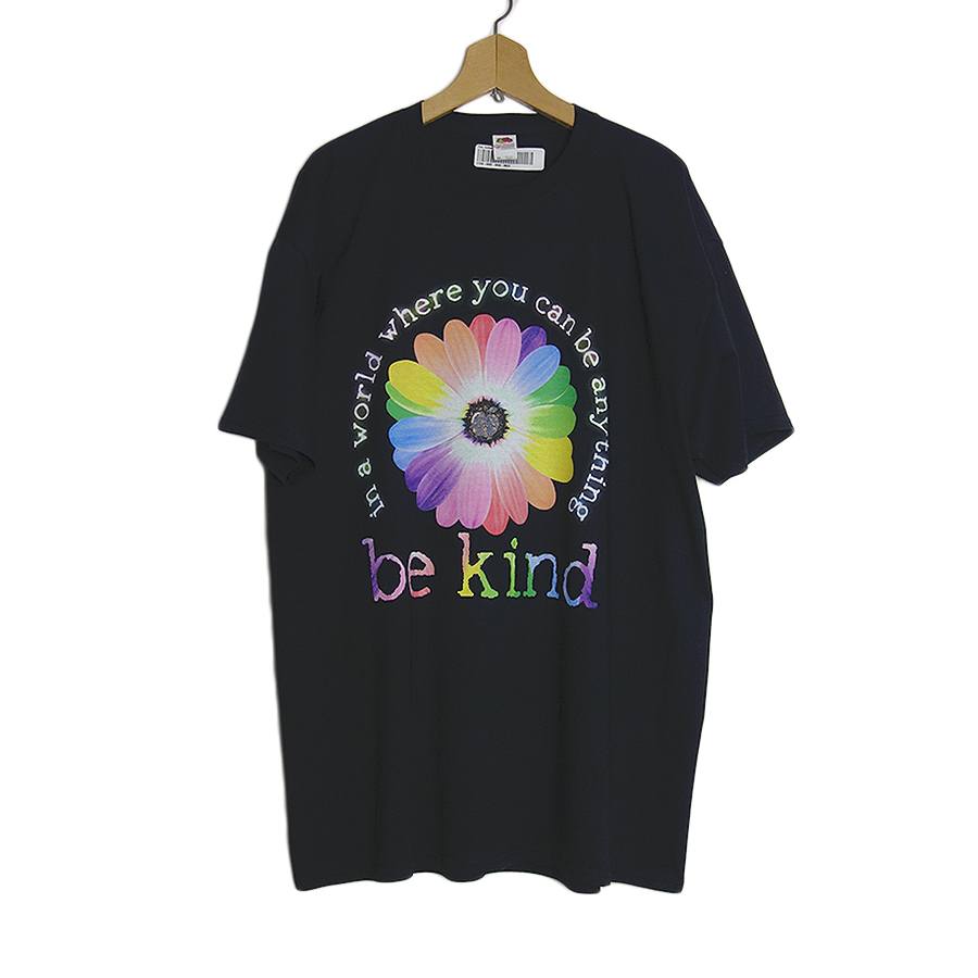 新品 FRUIT OF THE LOOM プリントTシャツ レインボーカラーの花 黒色