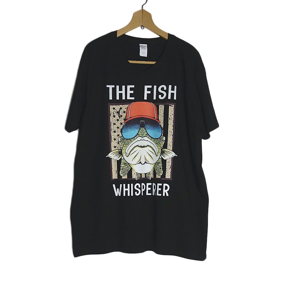 新品 GILDAN 魚 プリントTシャツ Vネック 黒色